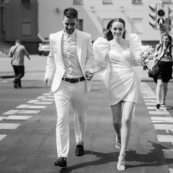 Мини-рокли сватба в ретро стил с дълги ръкави 2023, Сатен обвивка Над коляното, Плисе Прости Сватбени Рокли, Подвижни Лък Оверсайз, Vestido