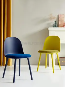 Скандинавски маса за хранене, стол за домашно чист червен маса за грим, стол с креативен дизайн, пластмасов модерна минималистичная на облегалката на стол
