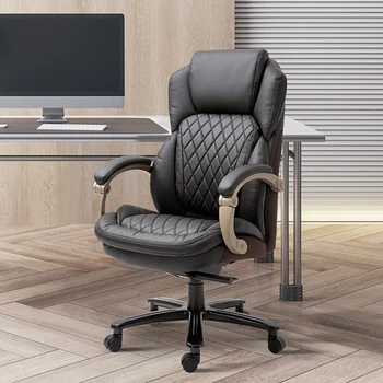 Удобен, голям и висок офис стол за мениджъри с широка седалка и висока облегалка с диамант шевове, регулируема по височина и въртящи се колела